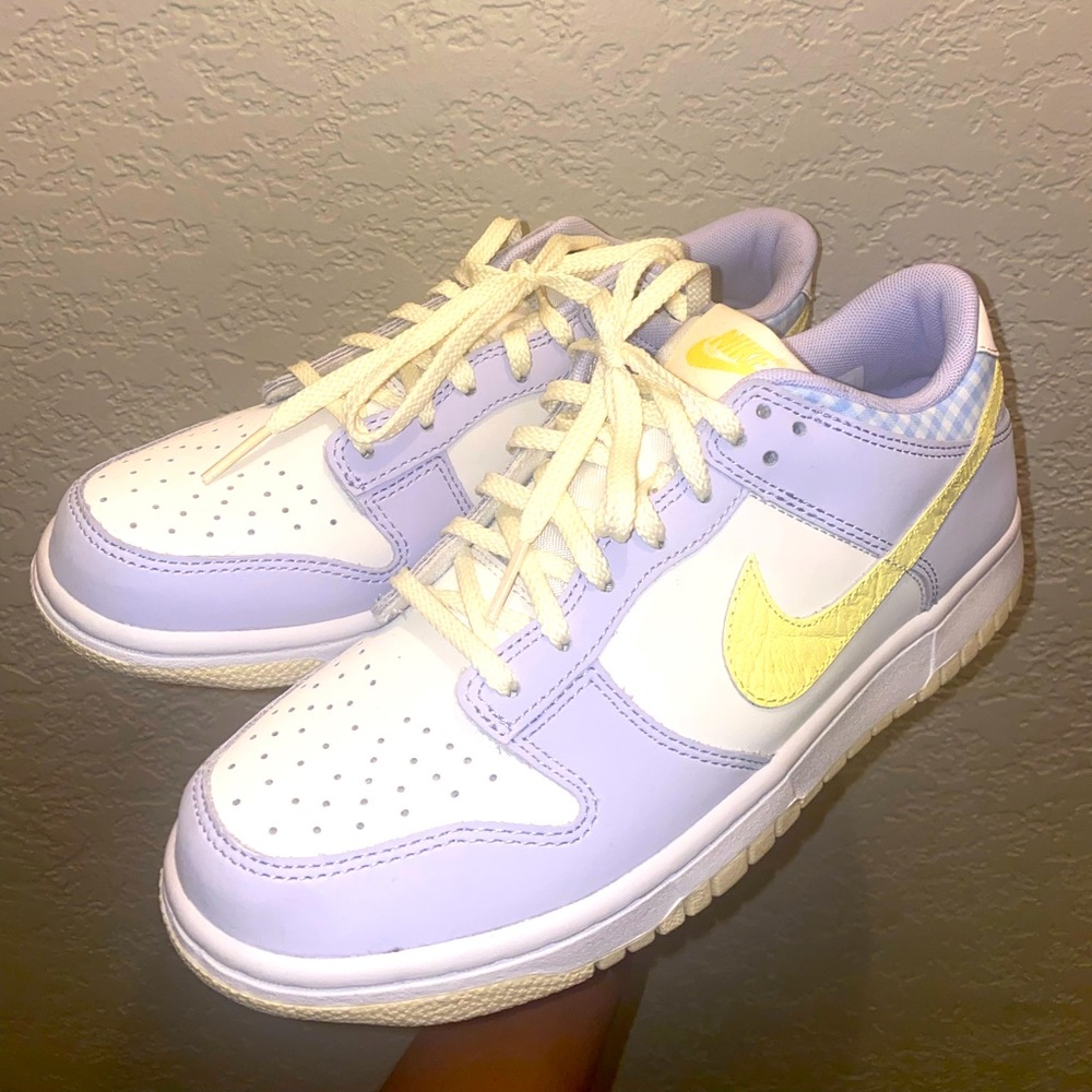 Nike DUNKS ! NEVER WORN ! Bought wrong size and couldn’t return!